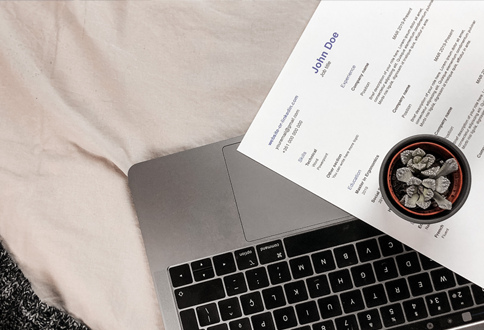 Useful-tips-make-your-resume-stand-out.